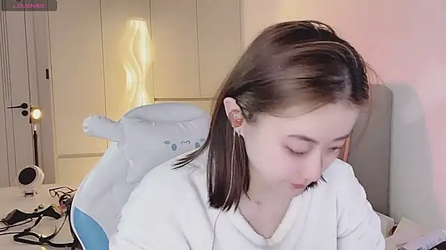 Naiyi-babe online show from March 2, 12:45 pm