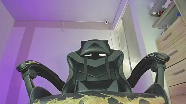 Teen Innocent online show from October 24, 8:27 pm