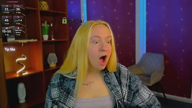 mila glow1 online show from March 28, 7:35 pm