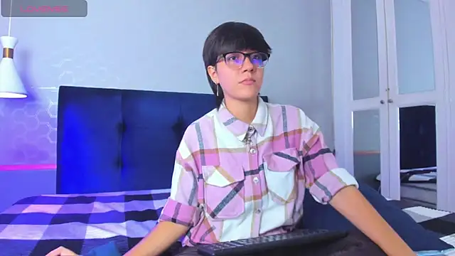 Tsuki Maru online show from October 6, 8:13 pm