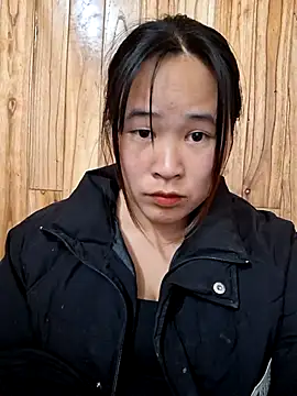 ALIENHR38 online show from December 5, 2:11 am