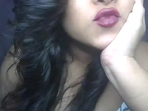 priyaverma00 online show from September 21, 5:11 pm