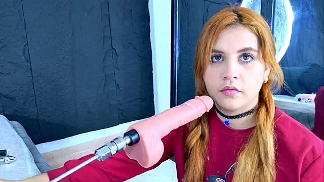 LizzyOlsen online show from April 17, 5:42 am