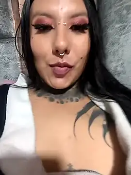 missashlyrosette online show from April 12, 2:03 am