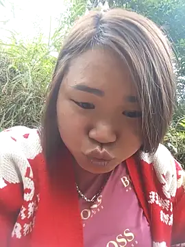 may-squirl online show from December 20, 6:06 am