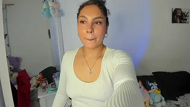 ViolettaMiller  online show from April 8, 1:13 pm