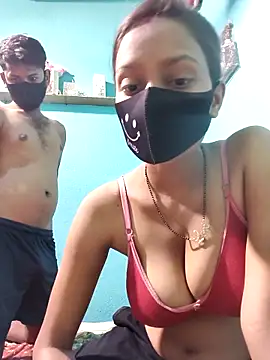 posewith online show from October 12, 8:00 pm