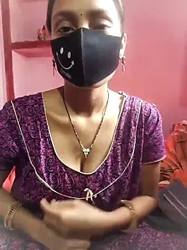 posewith online show from February 13, 7:54 am