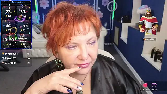 Kira Kenett online show from September 26, 3:31 pm