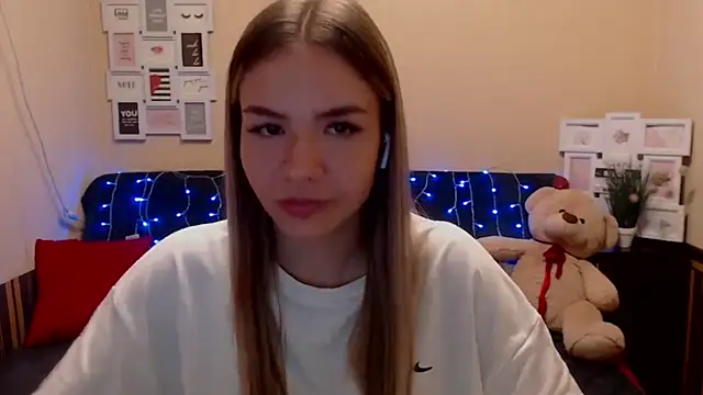 aSingleOne online show from February 4, 10:02 pm