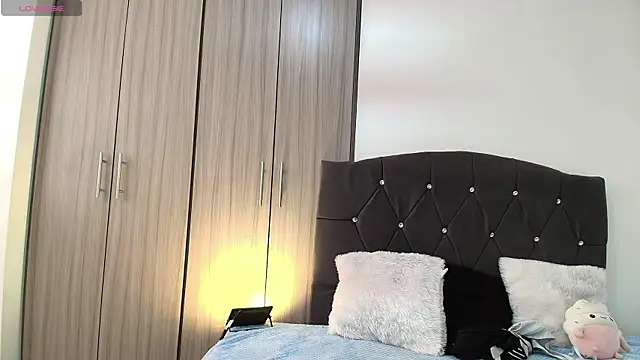 Ruby Whispers online show from November 19, 12:27 pm