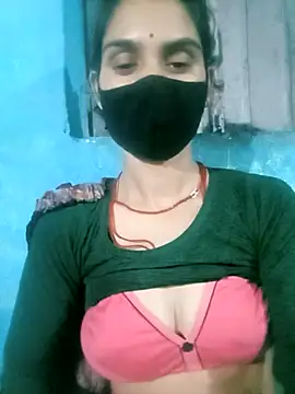 Snapshot of Nishaa_ji chatting on October 2, 11:10 pm Nishaa ji online show from October 2, 11:10 pm