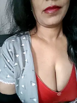 Deepa Sharma143 online show from October 18, 1:52 am