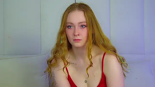 AgataFoxley online show from November 20, 6:20 pm