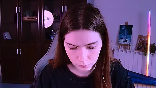 AliceCUNTach online show from November 7, 5:24 am