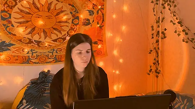 AliceCUNTach online show from February 20, 5:39 am