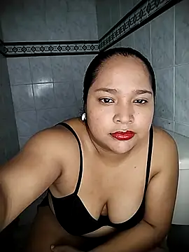 Angelly ricura online show from December 15, 2:33 pm