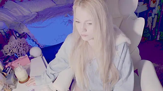 Talulaa online show from January 18, 4:58 pm