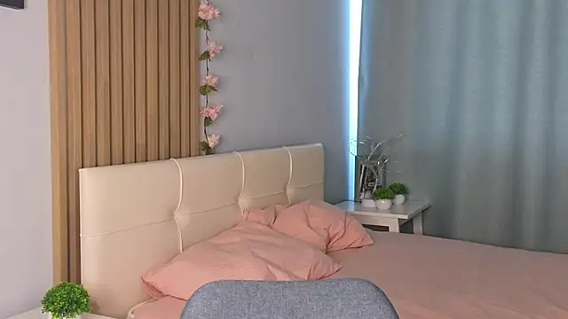 piekelete online show from October 7, 4:28 am