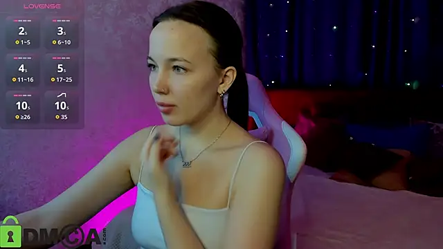 Maria Solis online show from December 15, 12:16 am