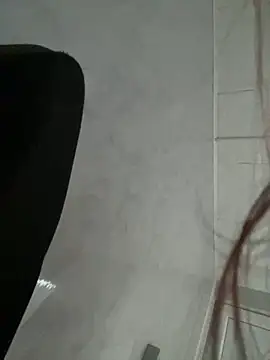 Snapshot of Ella_Vee chatting on September 20, 4:33 am Ella Vee online show from September 20, 4:33 am