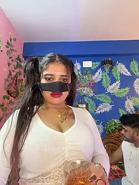 V-Hot-Sweti online show from February 5, 5:38 pm