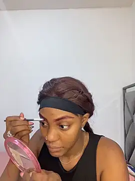 zaracollins01 online show from April 2, 3:15 am