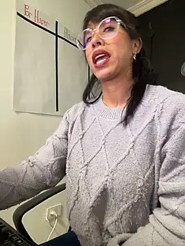 Incognitegirl online show from October 29, 3:36 pm