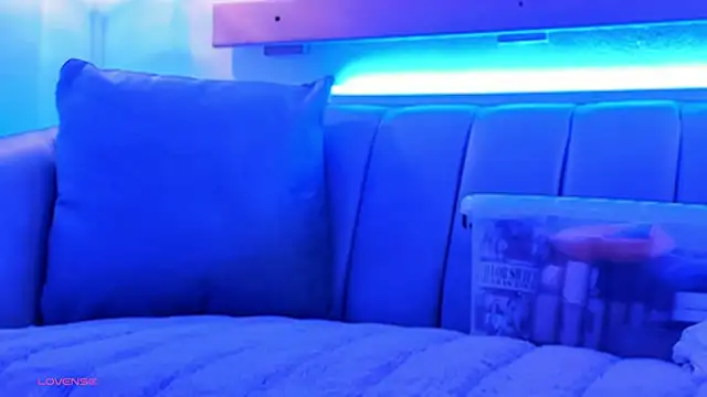 ArianaSantana online show from October 28, 1:06 pm