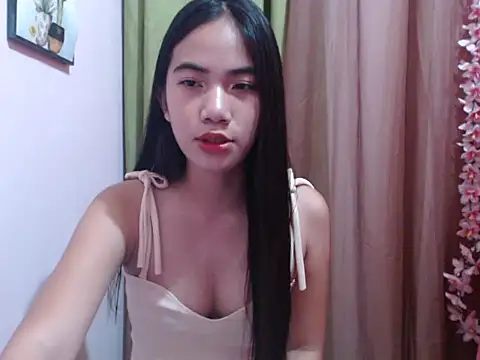 Snapshot of Shy_SexyLady chatting on October 4, 2:39 am Shy SexyLady online show from October 4, 2:39 am