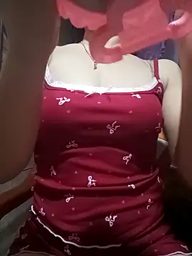 LucyyLy online show from April 15, 12:49 pm