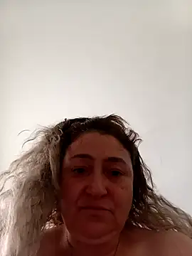 Snapshot of _ateslisinirsiz_ chatting on September 14, 2:26 pm  ateslisinirsiz  online show from September 14, 2:26 pm