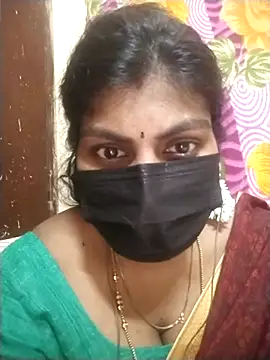 Snapshot of Nithiila chatting on September 22, 8:13 am Nithiila online show from September 22, 8:13 am