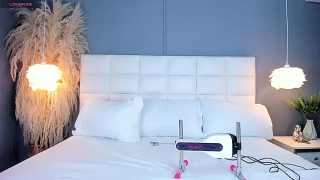 AnastasiaBlare online show from December 4, 5:24 pm