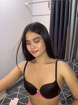 AngelHille online show from December 17, 8:24 pm