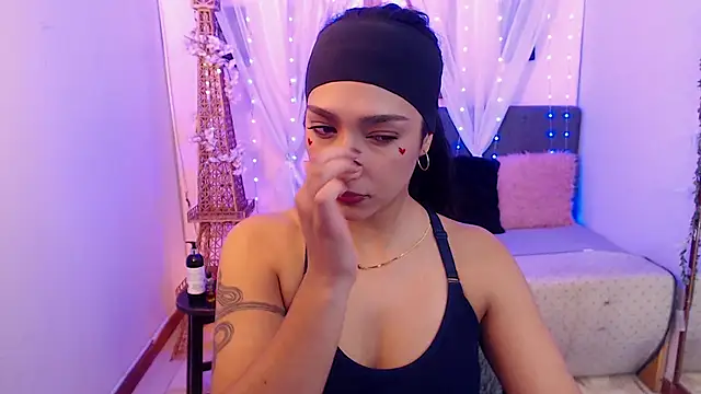 Snapshot of Cleofox_ chatting on October 10, 12:37 am Cleofox online show from October 10, 12:37 am