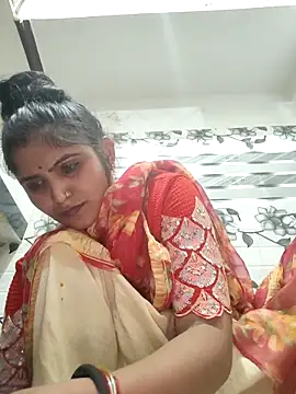 LUCKY cut online show from April 23, 2:52 pm