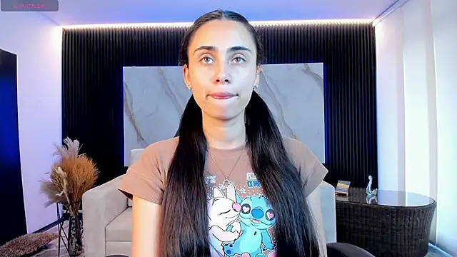 sofiapalacioss online show from February 25, 8:07 pm