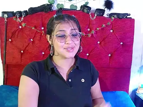 Emiily Johamson online show from October 20, 2:58 am