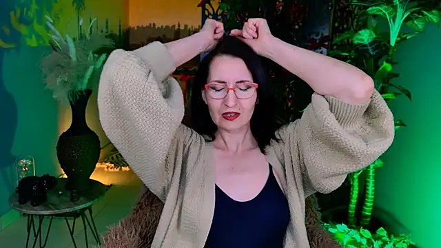 UnaTerra online show from February 23, 10:04 am