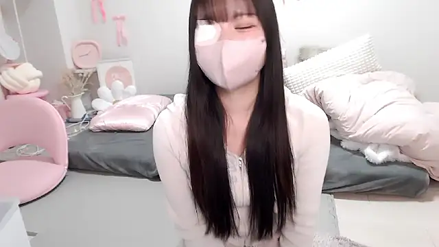 moka-neko online show from March 11, 1:36 pm