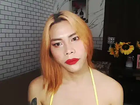 Snapshot of BigAssAlexa chatting on October 2, 6:46 pm BigAssAlexa online show from October 2, 6:46 pm