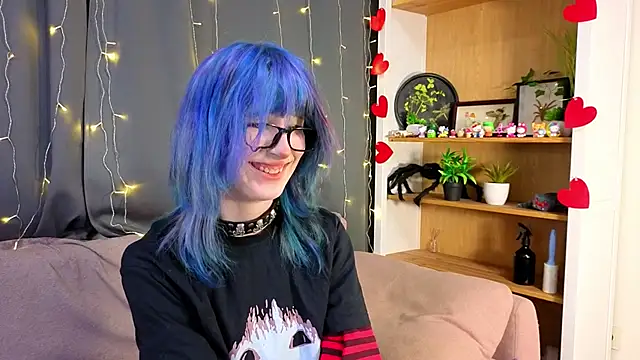 KandraCruser online show from April 4, 8:51 pm