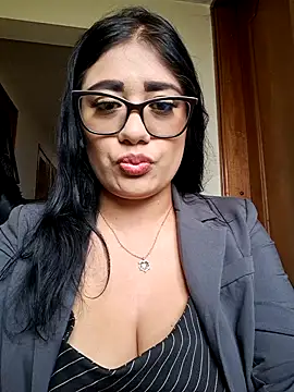 Monse--145 online show from February 25, 2:26 pm