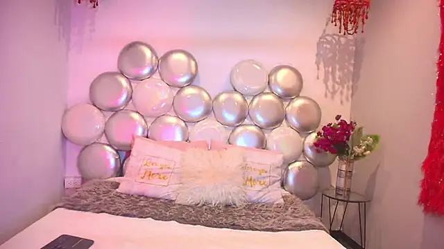 Snapshot of Rebeca_jackson chatting on October 20, 7:06 pm Rebeca jackson online show from October 20, 7:06 pm