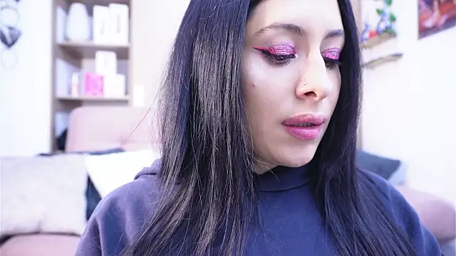 SophiieCumsx online show from February 14, 4:58 am