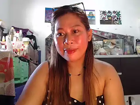 filipina beauty online show from April 17, 1:40 am