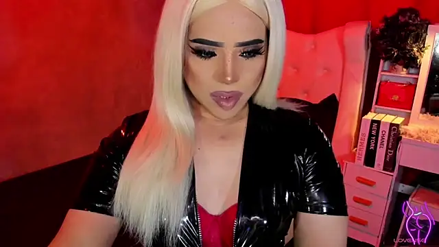 gordeushotcummer online show from April 23, 9:28 am