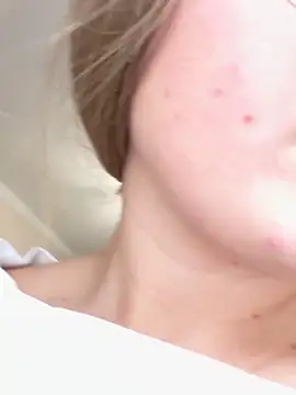 Snapshot of Bellatrisssaa chatting on October 15, 1:14 pm Bellatrisssaa online show from October 15, 1:14 pm