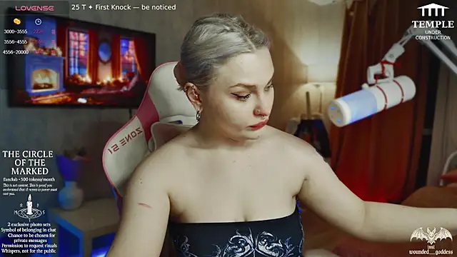 Wounded Goddess  online show from November 8, 5:51 pm